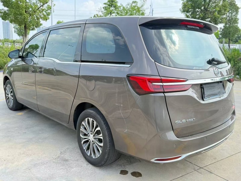 长沙21年别克GL84