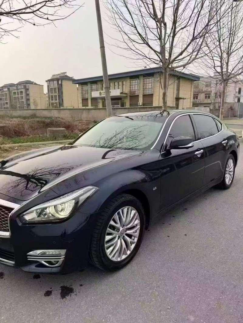 淮南18年英菲尼迪Q703