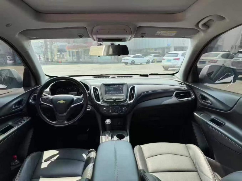 深圳19年雪佛兰探界者5