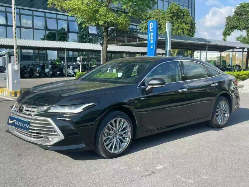 广州25年丰田亚洲龙3