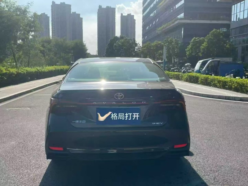 广州25年丰田亚洲龙9