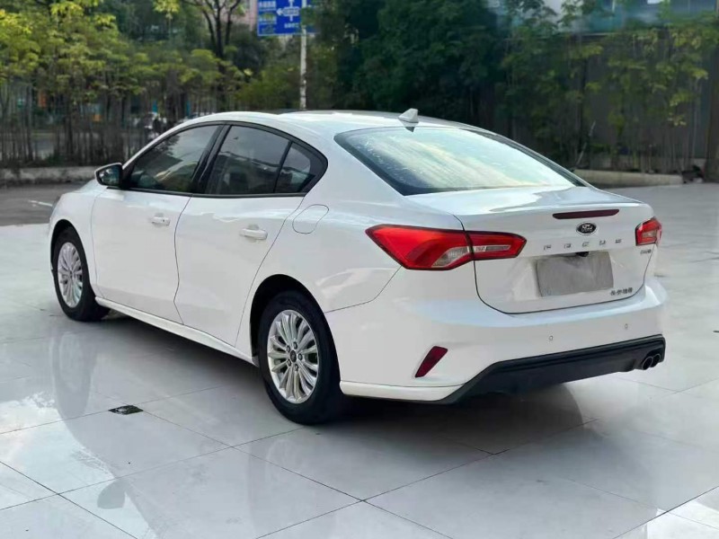 汕头19年福特福克斯7