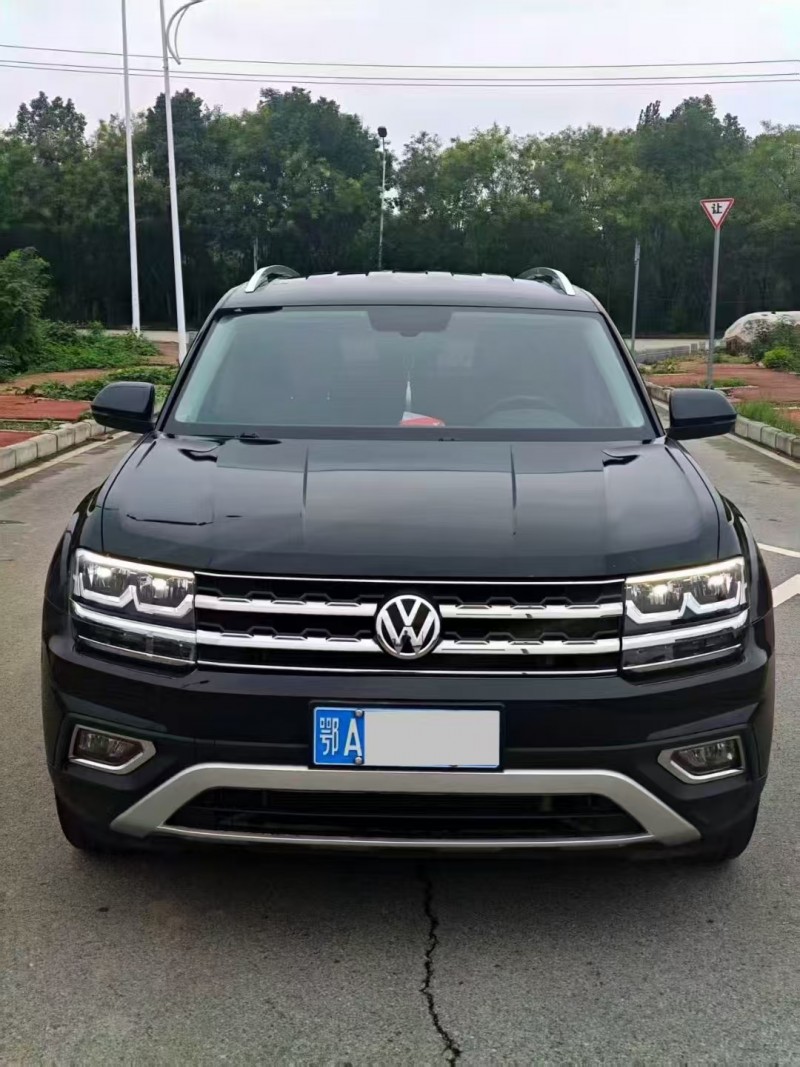 广州19年大众途昂1