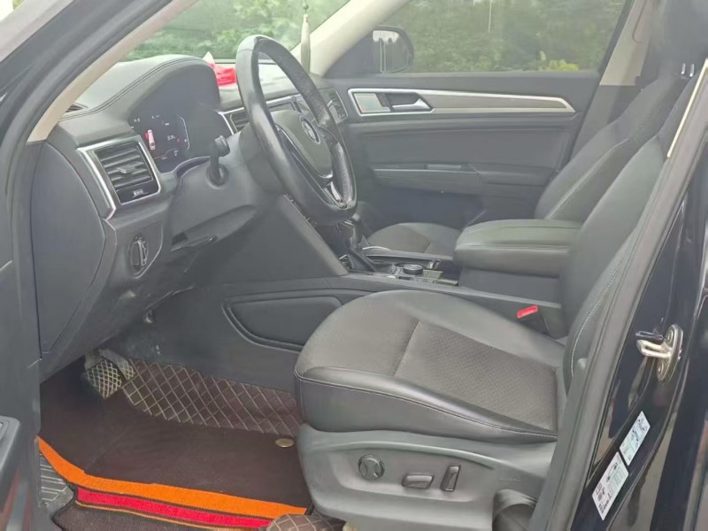 广州19年大众途昂4