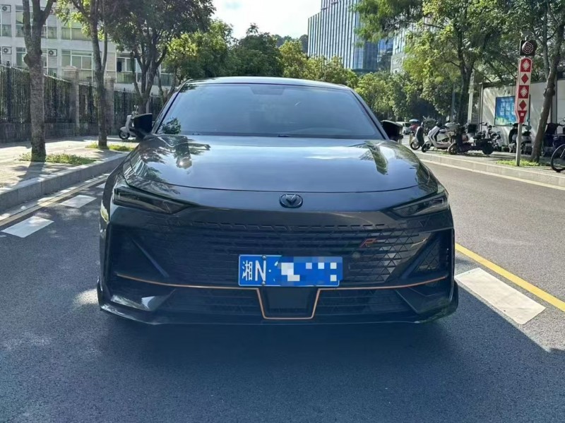 广州22年长安汽车UNI1