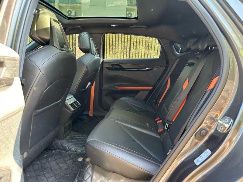 广州22年长安汽车UNI4