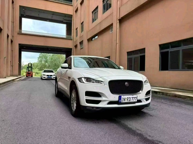 重庆17年捷豹F-PACE3