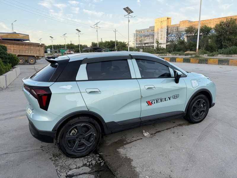 潮州23年吉利几何3