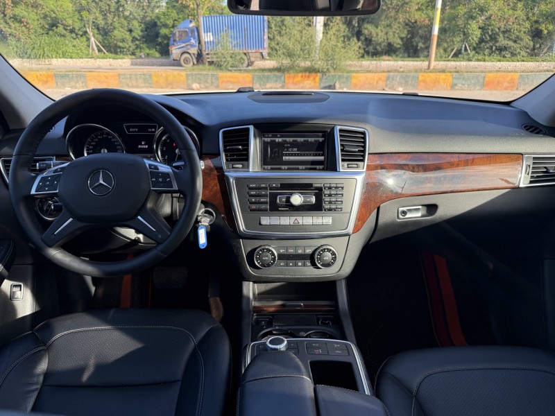 潮州15年奔驰ML5