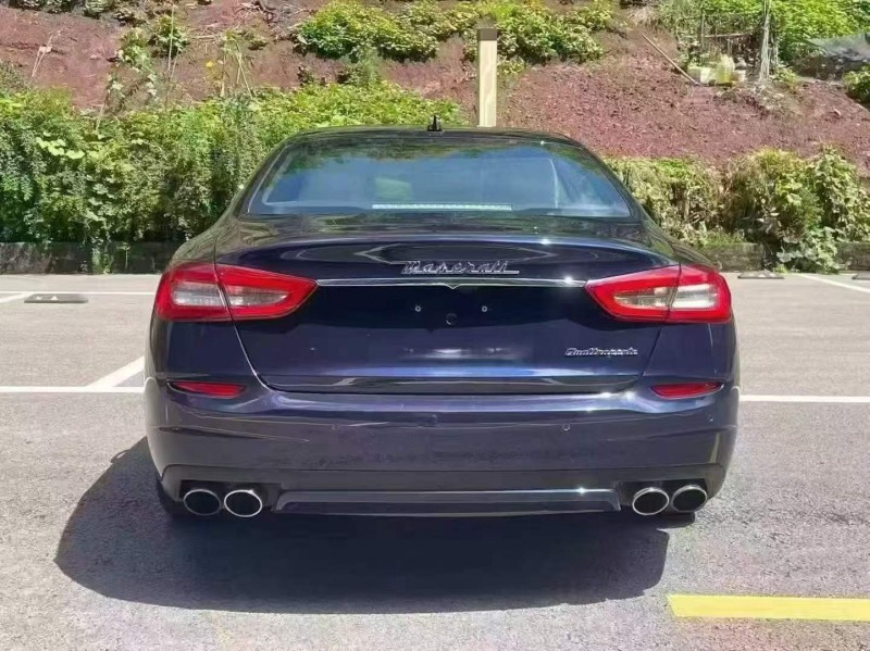 重庆16年玛莎拉蒂总裁8