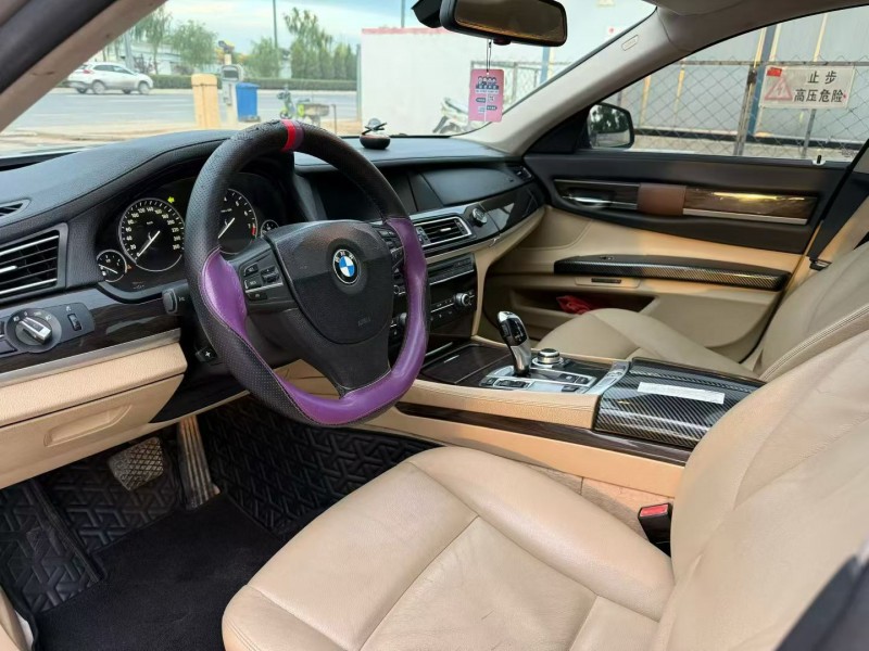 榆林10年宝马7系6