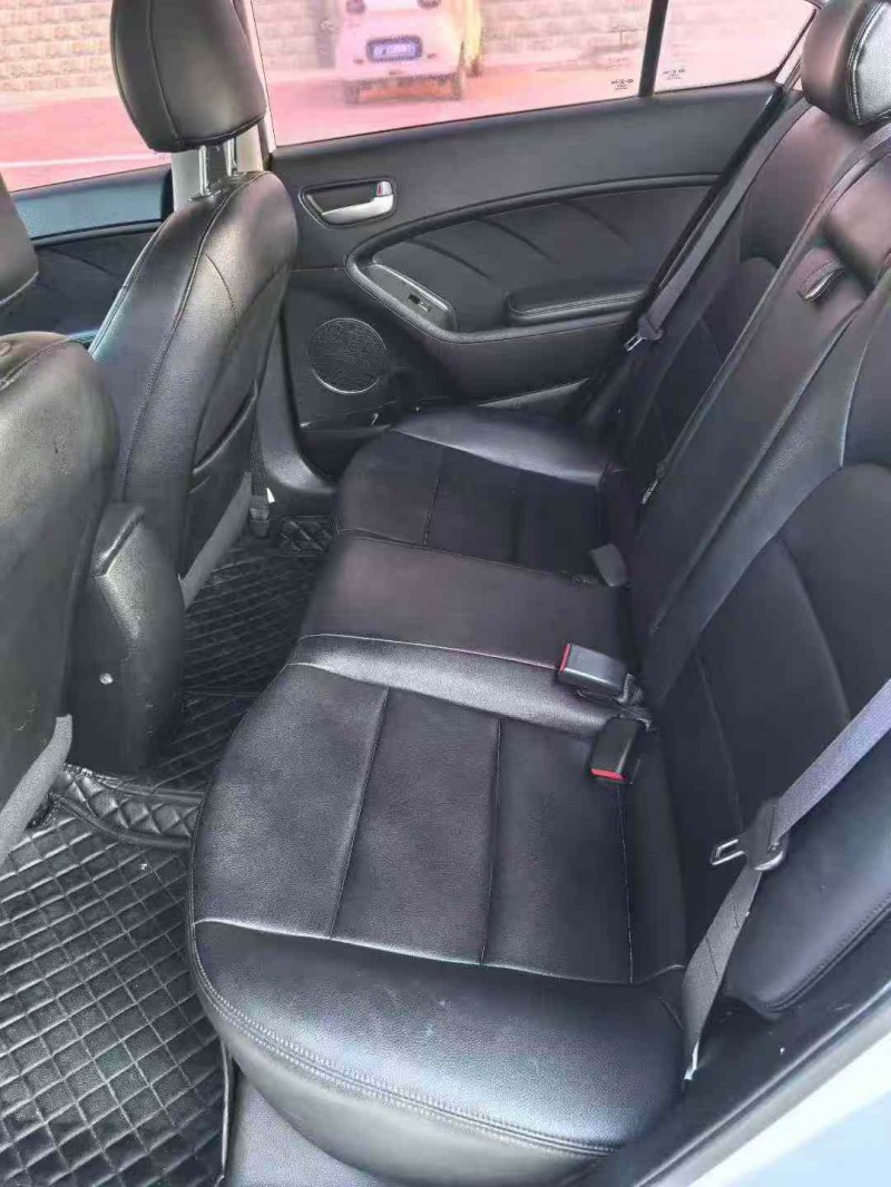 邯郸16年起亚K37