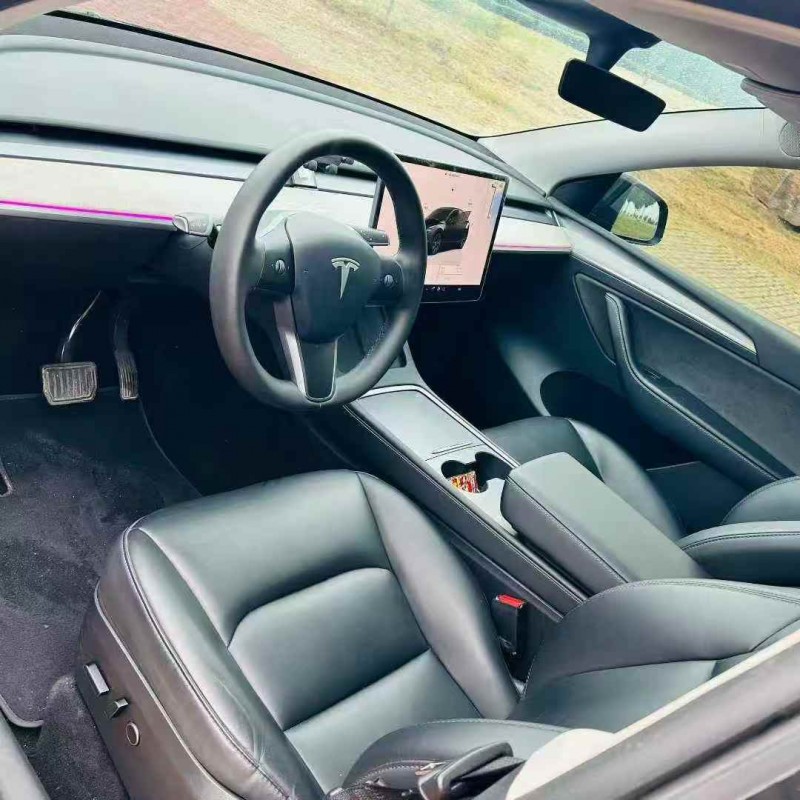 青岛24年特斯拉MODEL Y4