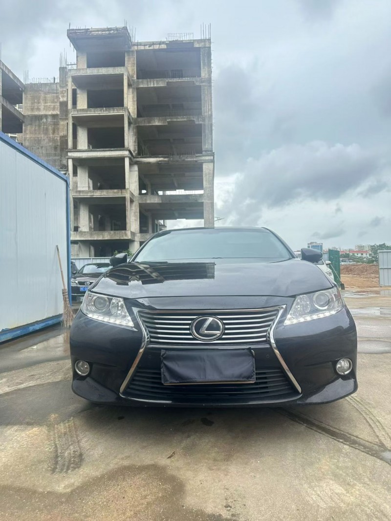 北海14年雷克萨斯ES1