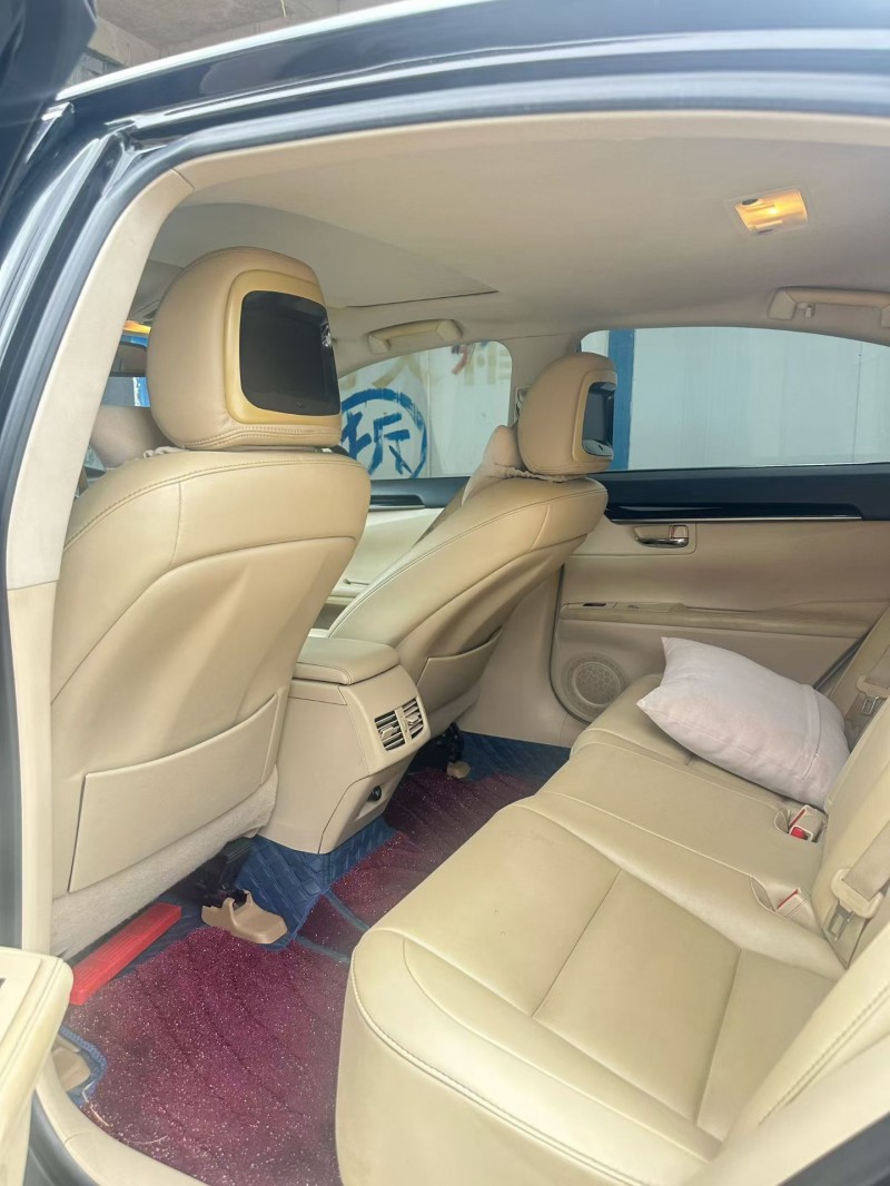 北海14年雷克萨斯ES4