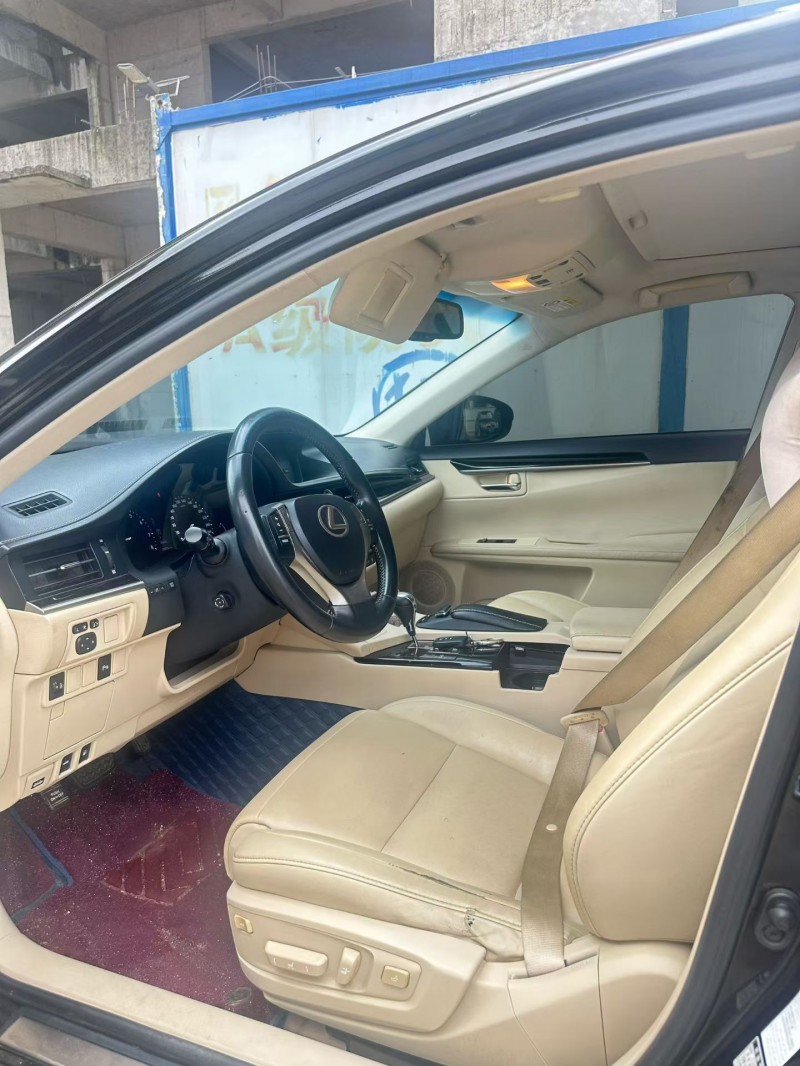 北海14年雷克萨斯ES6