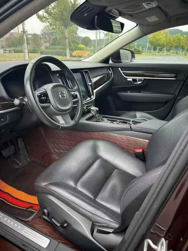 鹰潭18年沃尔沃S907