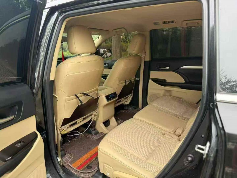 湘潭19年丰田汉兰达4