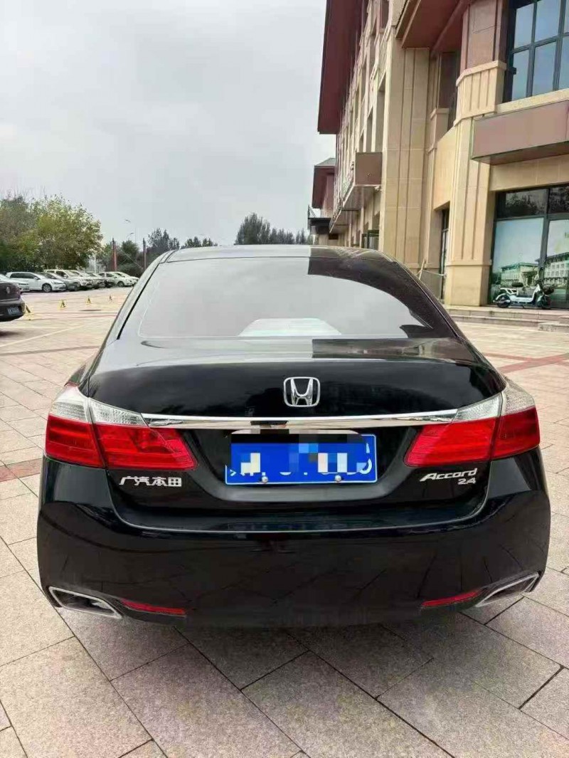 秦皇岛15年本田雅阁9