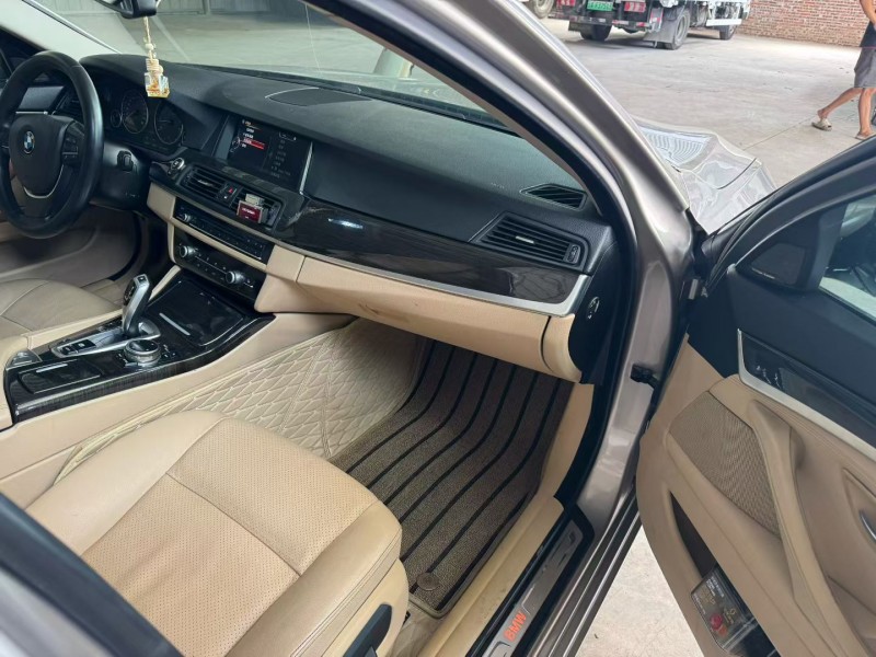 玉林14年宝马5系5