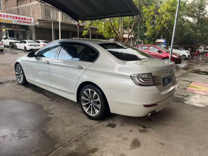 玉林15年宝马5系3