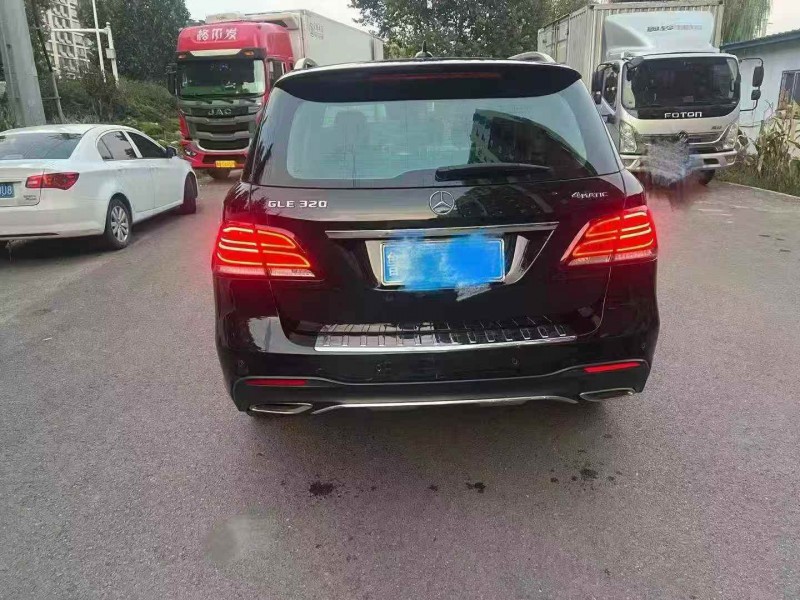 枣庄18年奔驰GLE9