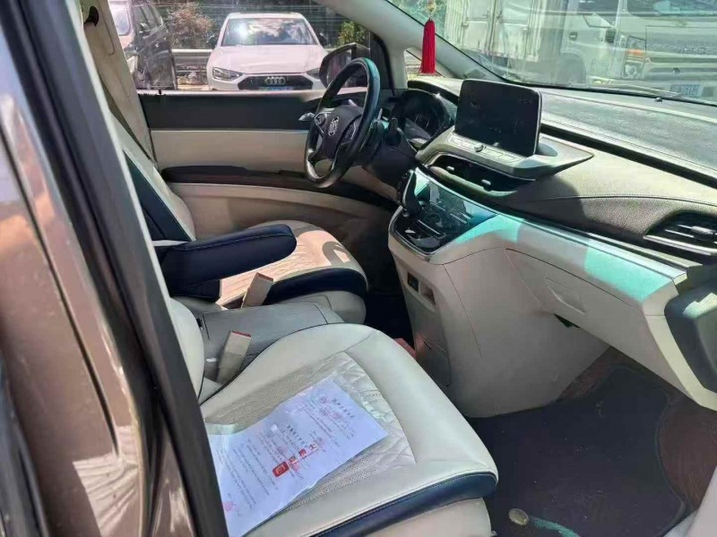 金华21年别克GL87