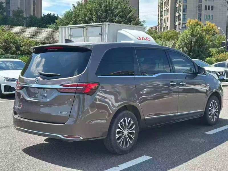 金华21年别克GL88