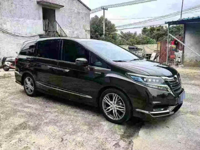 连云港20年本田艾力绅2