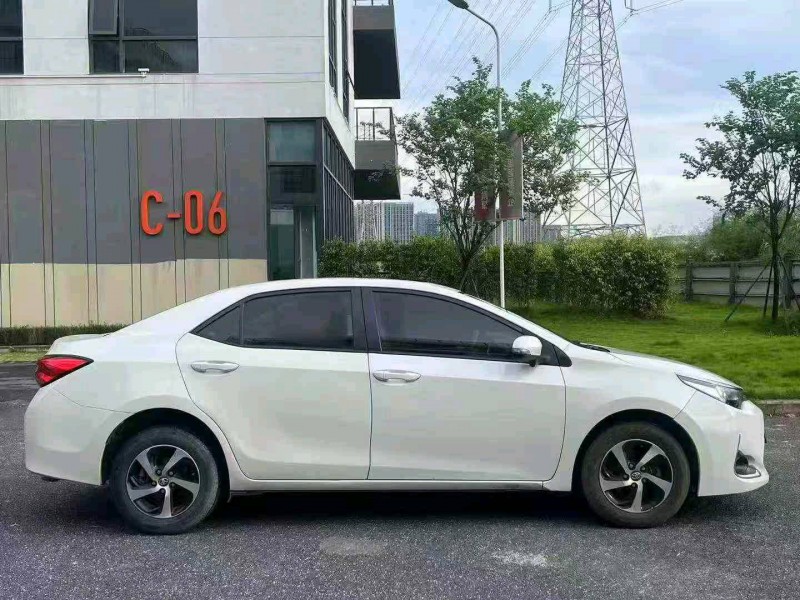 广州19年丰田雷凌6