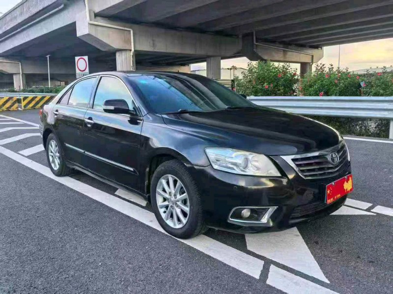 广州11年丰田凯美瑞5