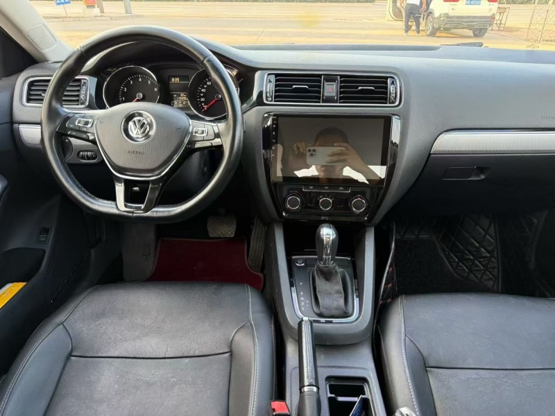 榆林18年大众速腾6