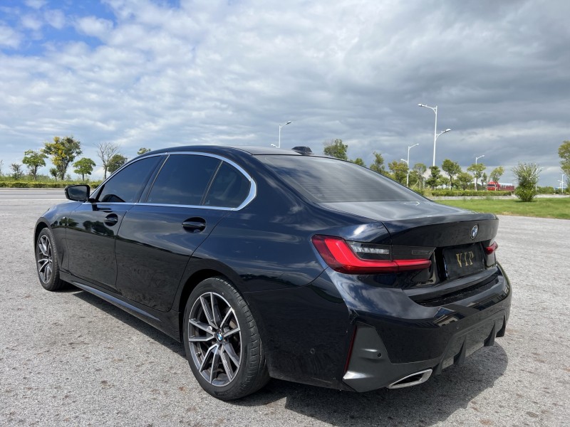 盐城23年宝马3系8