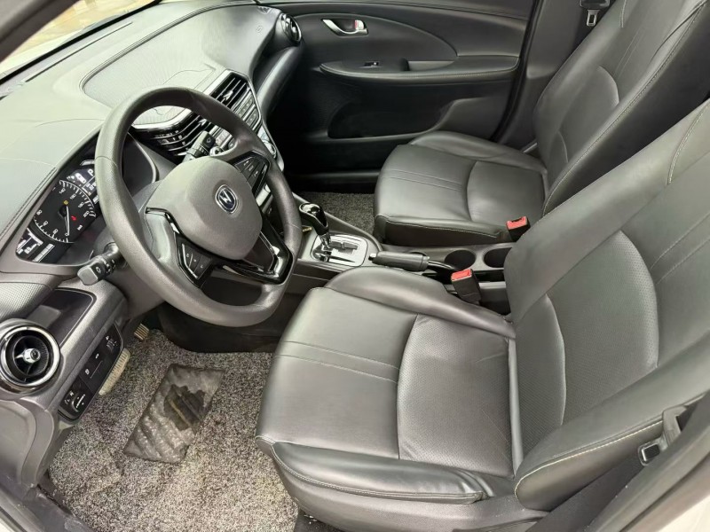 榆林20年长安汽车悦翔4