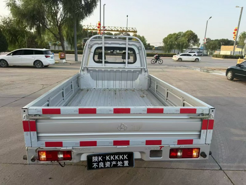 榆林23年长安汽车新豹9