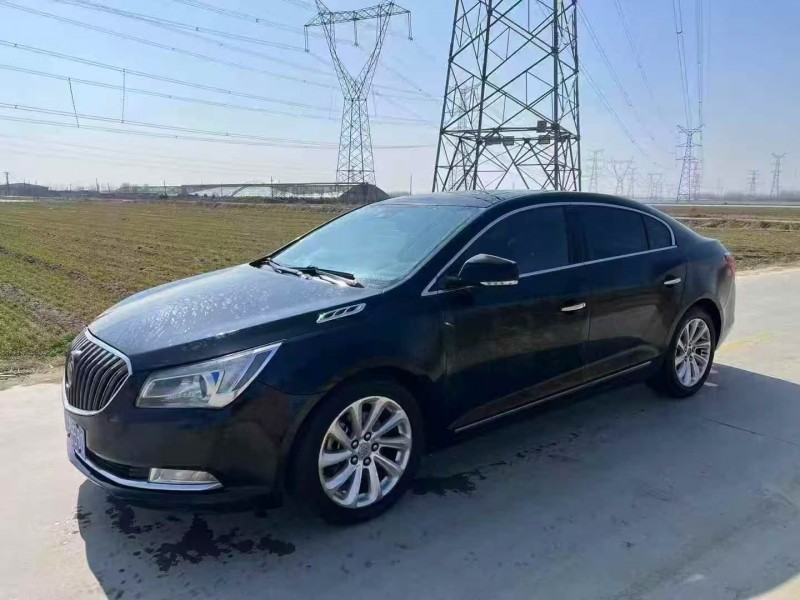 青岛15年别克君越3