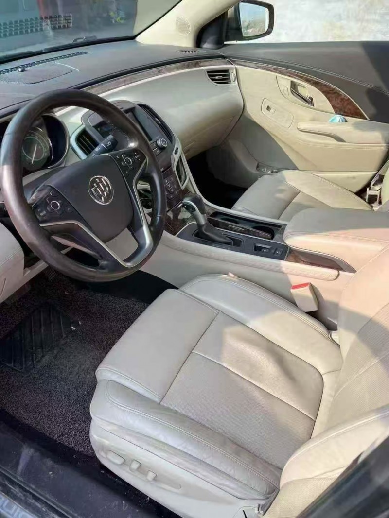 青岛13年别克君越4