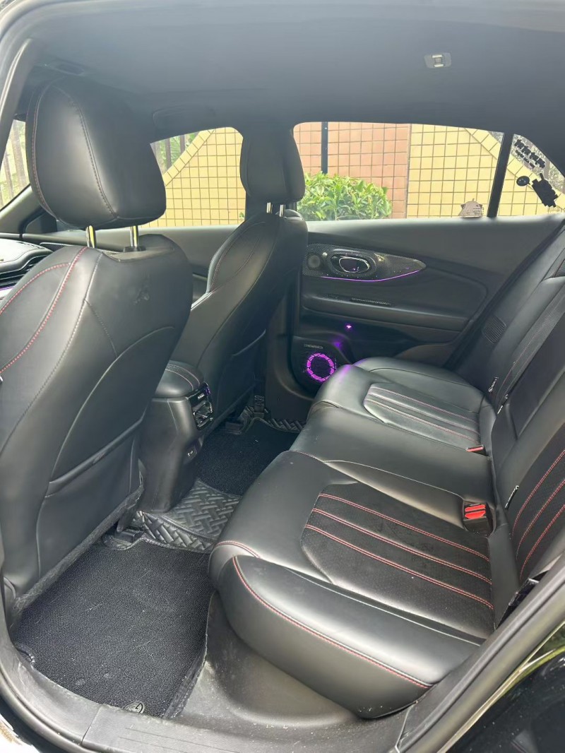 东莞23年传祺影豹8