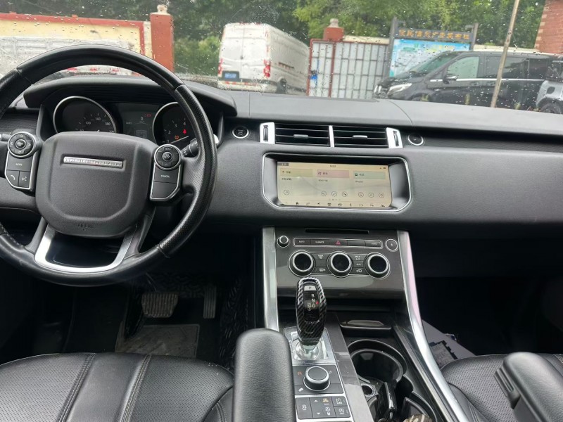 淄博17年路虎揽胜运动6