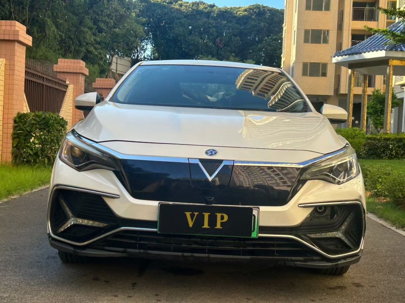 南昌19年启辰D601