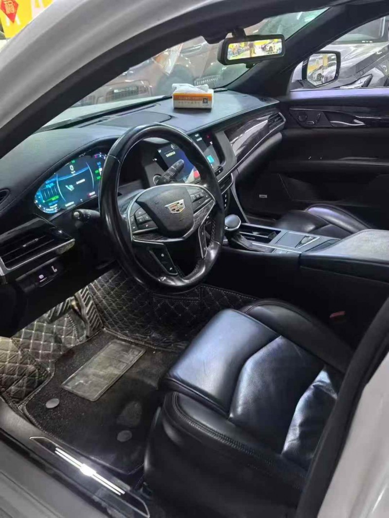 十堰17年凯迪拉克CT65