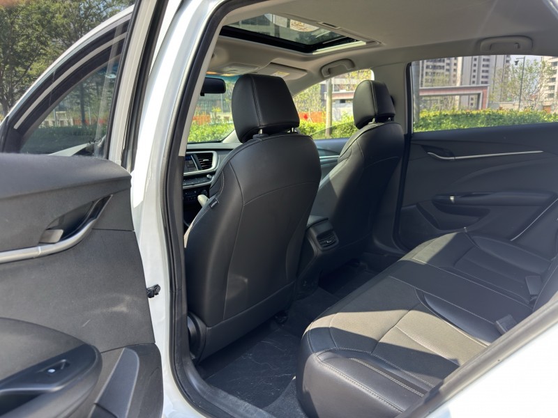 盐城21年别克英朗8