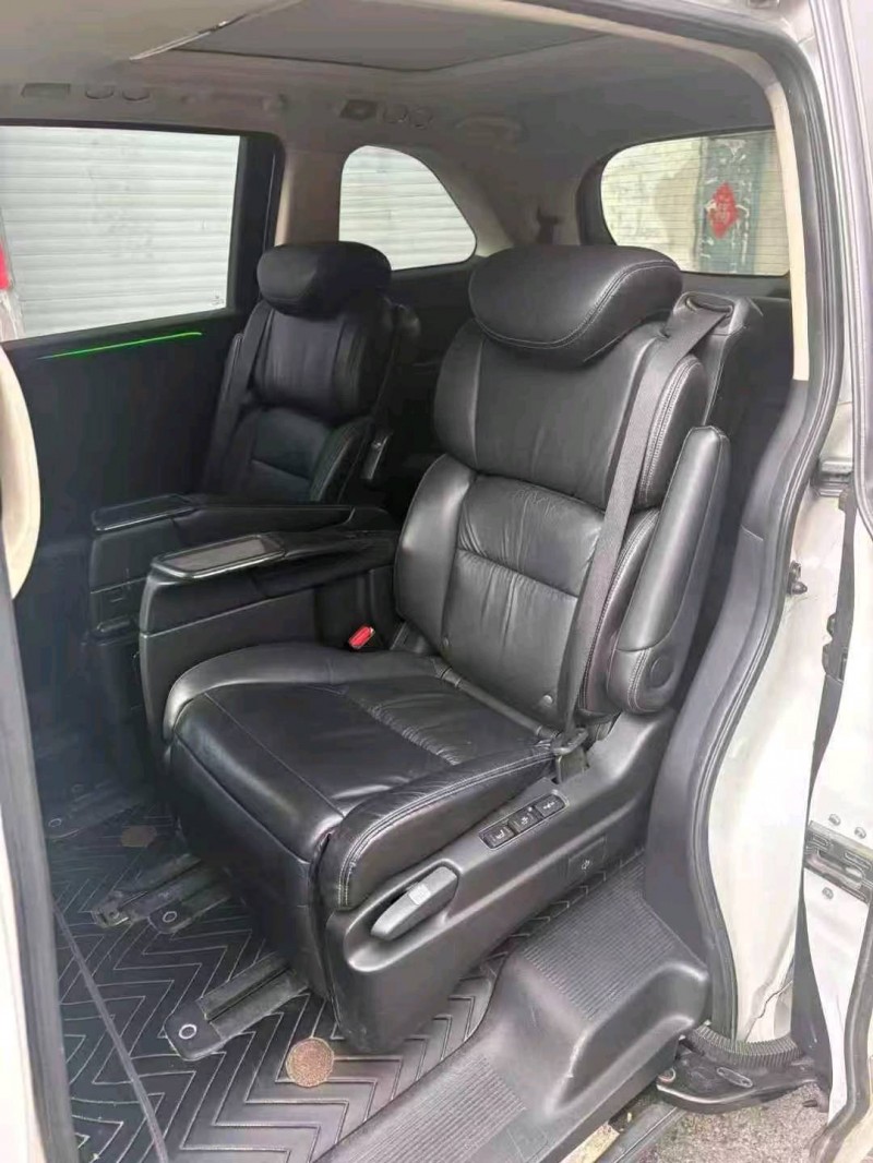 台州17年本田艾力绅5