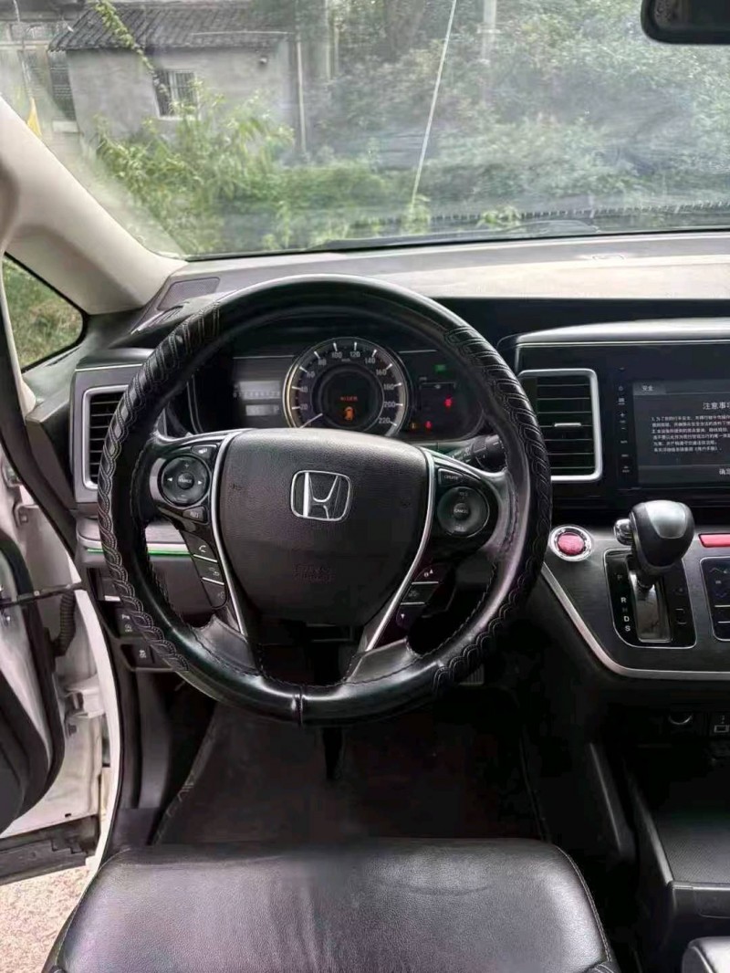 台州17年本田艾力绅7