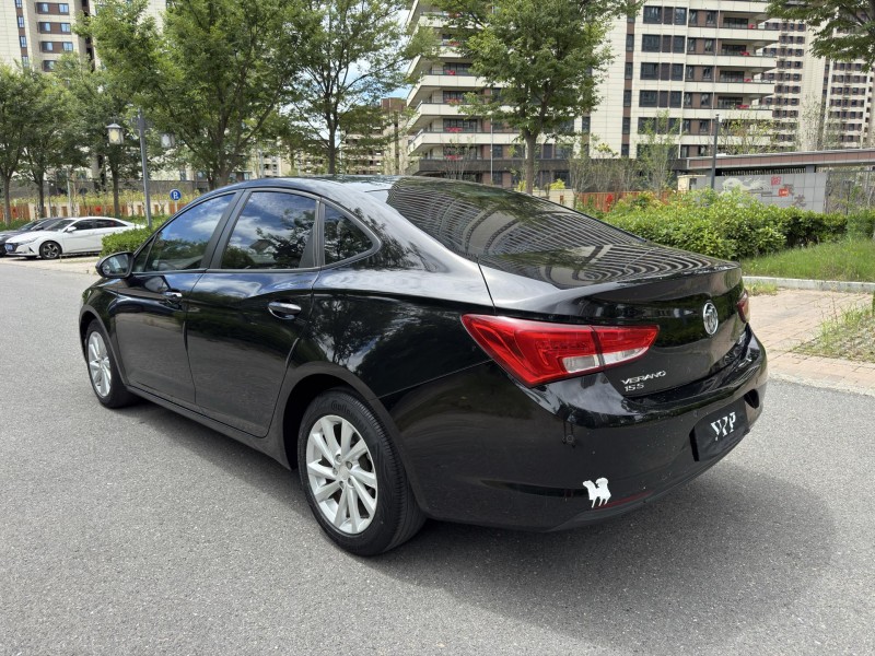 盐城18年别克威朗4