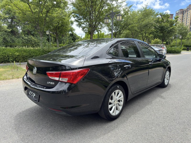 盐城18年别克威朗5