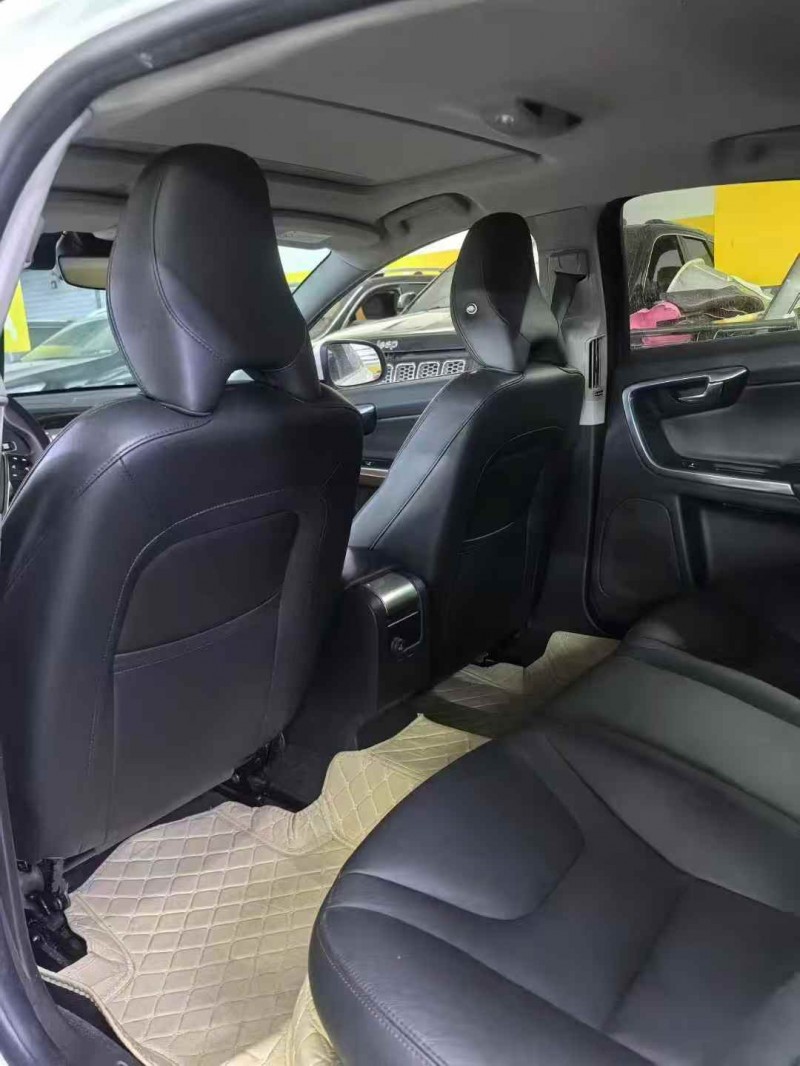 荆州19年沃尔沃S60L6