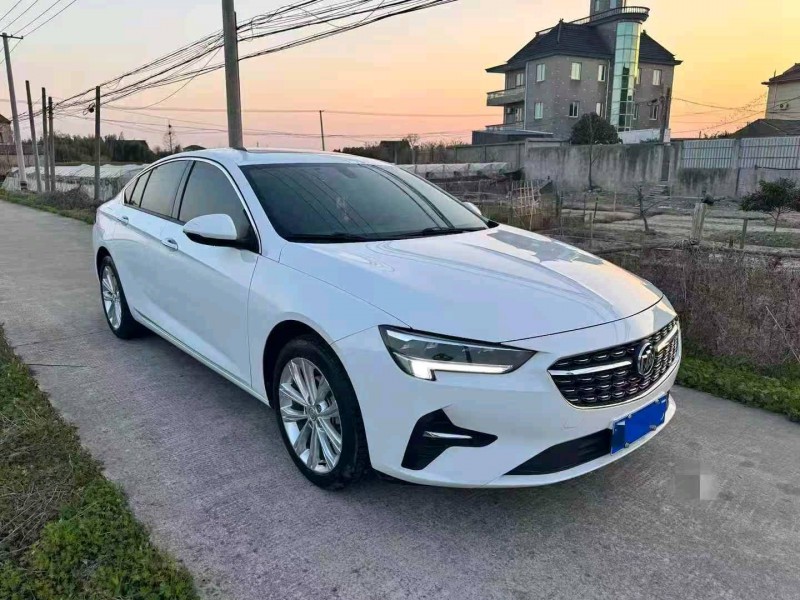 台州22年别克君威2