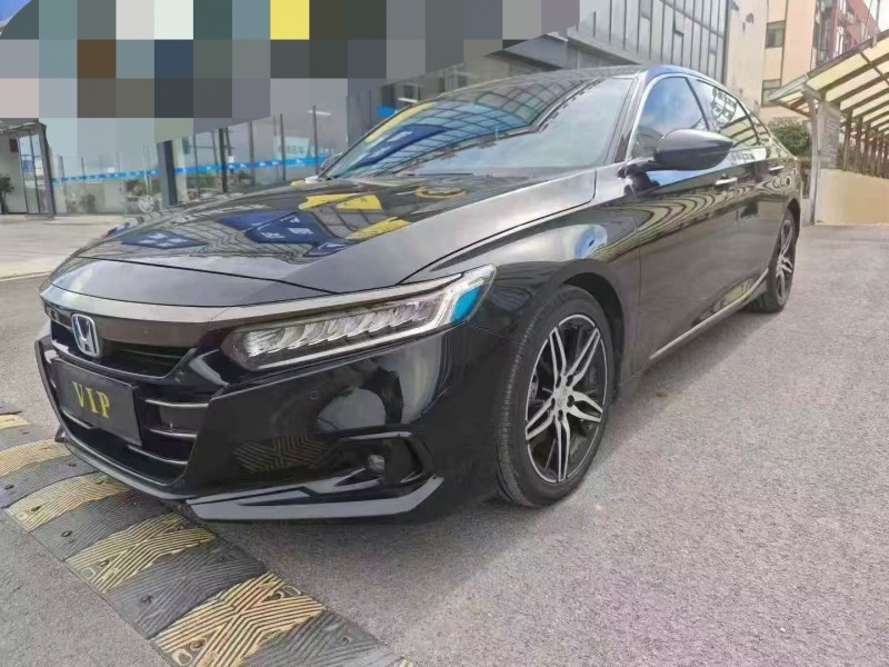 徐州23年本田雅阁2