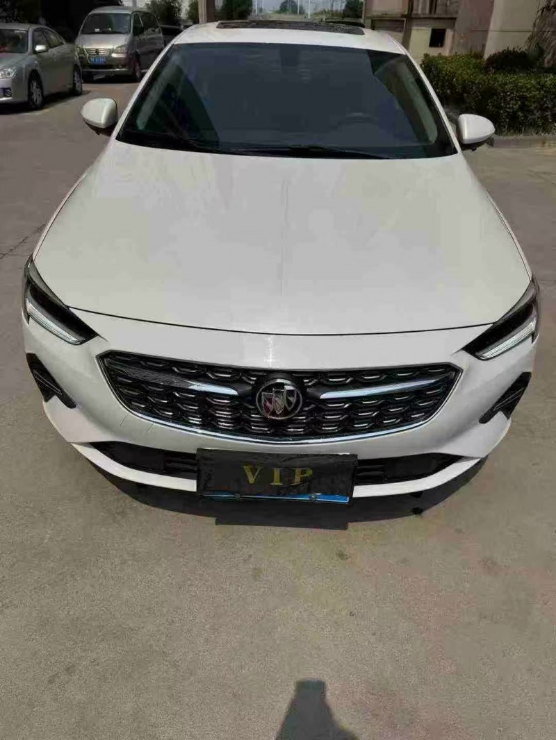 襄阳22年别克君威2